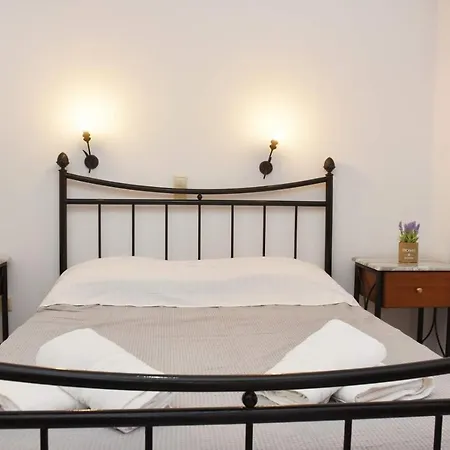 Holiday home Laxesis *